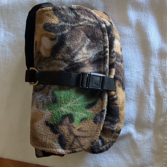 Cabela's Bags Cabelas Hunting Bag Poshmark